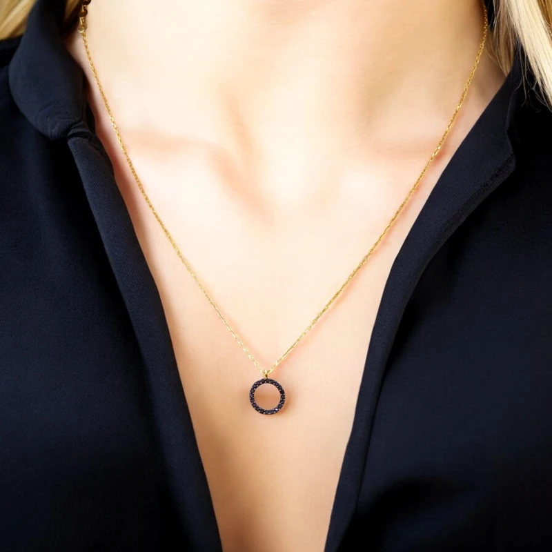 Minimal daily wear necklace Image 2