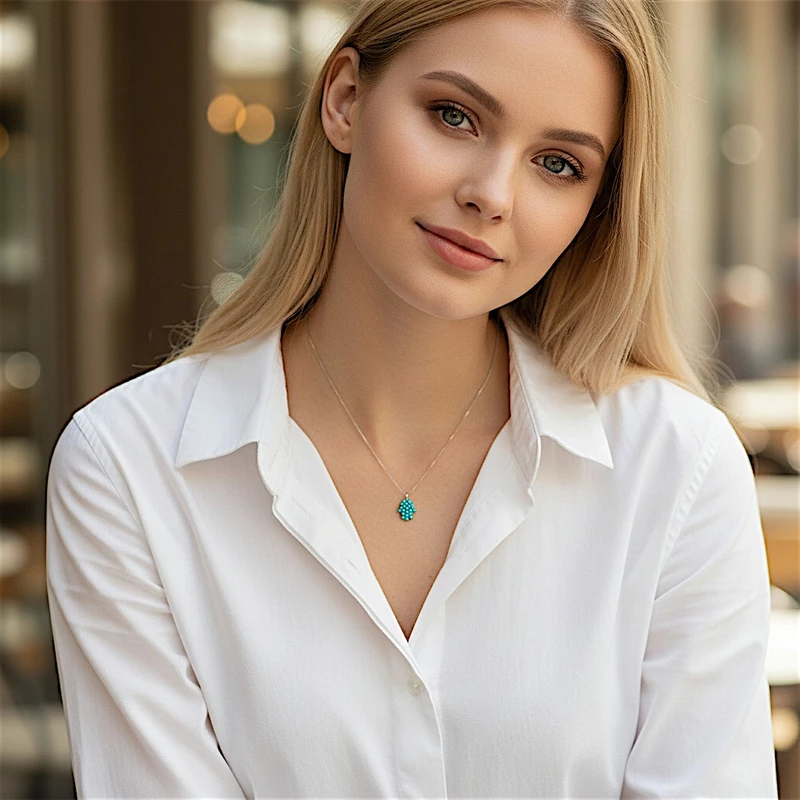 Fatima’s Blessing Pendant Image 2